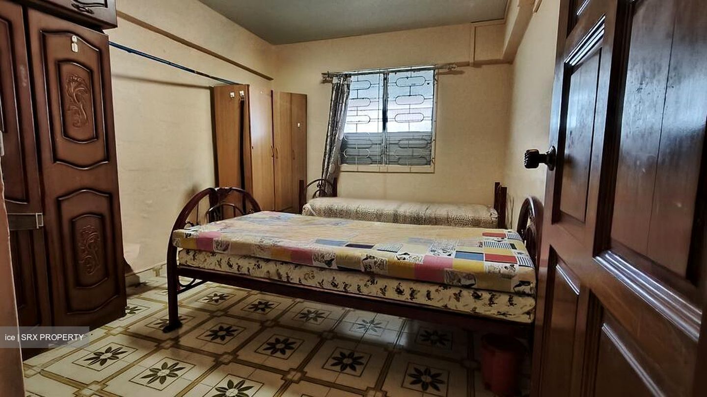 Blk 129 Yio Chu Kang Ville (Ang Mo Kio), HDB 3 Rooms #463213101